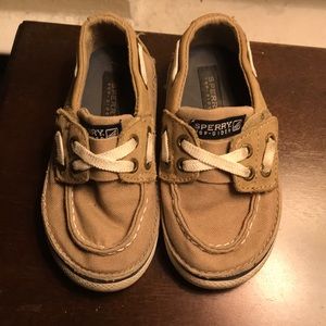 Toddler boy sperrys